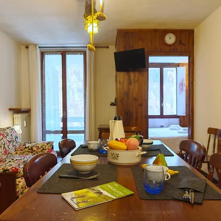 Hostdomus - Weekend Wood Apartamento